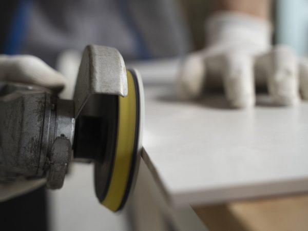 Politriz e Lixadeira: Acabamento Perfeito em um Só Produto