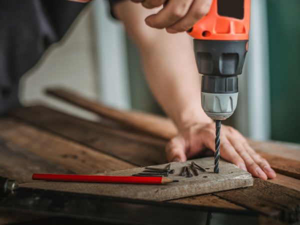 Dicas para a escolha ideal: Furadeira de impacto 220v versus Furadeira de impacto 110v