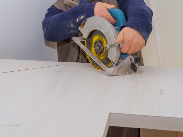 Serra Mármore 220v ou Serra Tico Tico? Conheça as vantagens e aplicações de cada uma